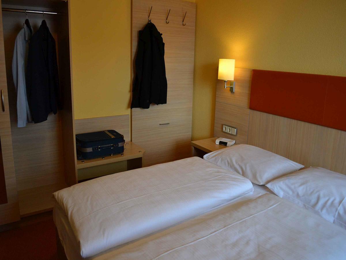 Hotel-Gasthof Rotes Ross Markt Einersheim 외부 사진