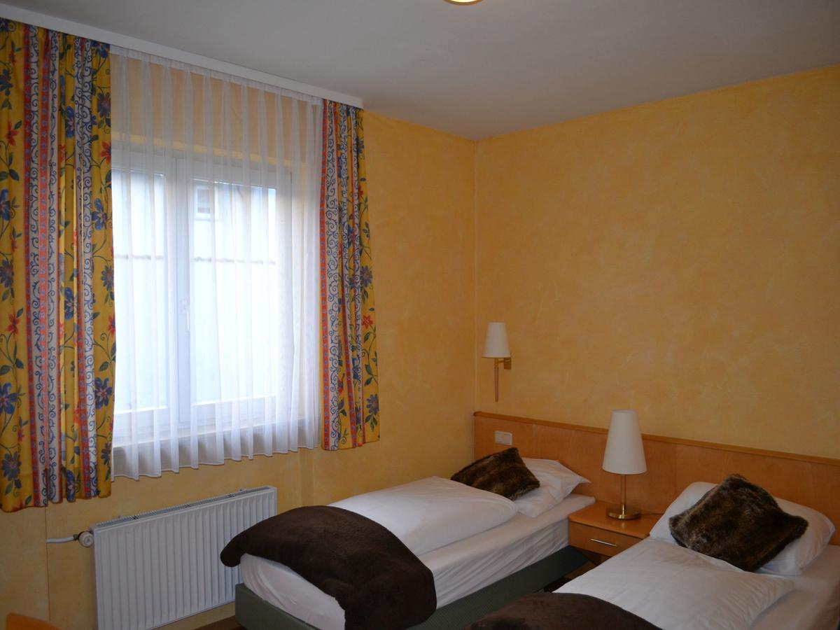 Hotel-Gasthof Rotes Ross Markt Einersheim 외부 사진