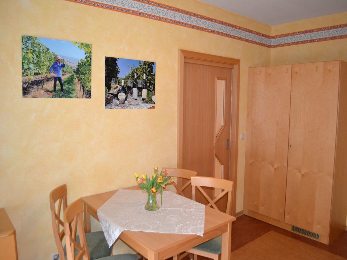 Hotel-Gasthof Rotes Ross Markt Einersheim 외부 사진