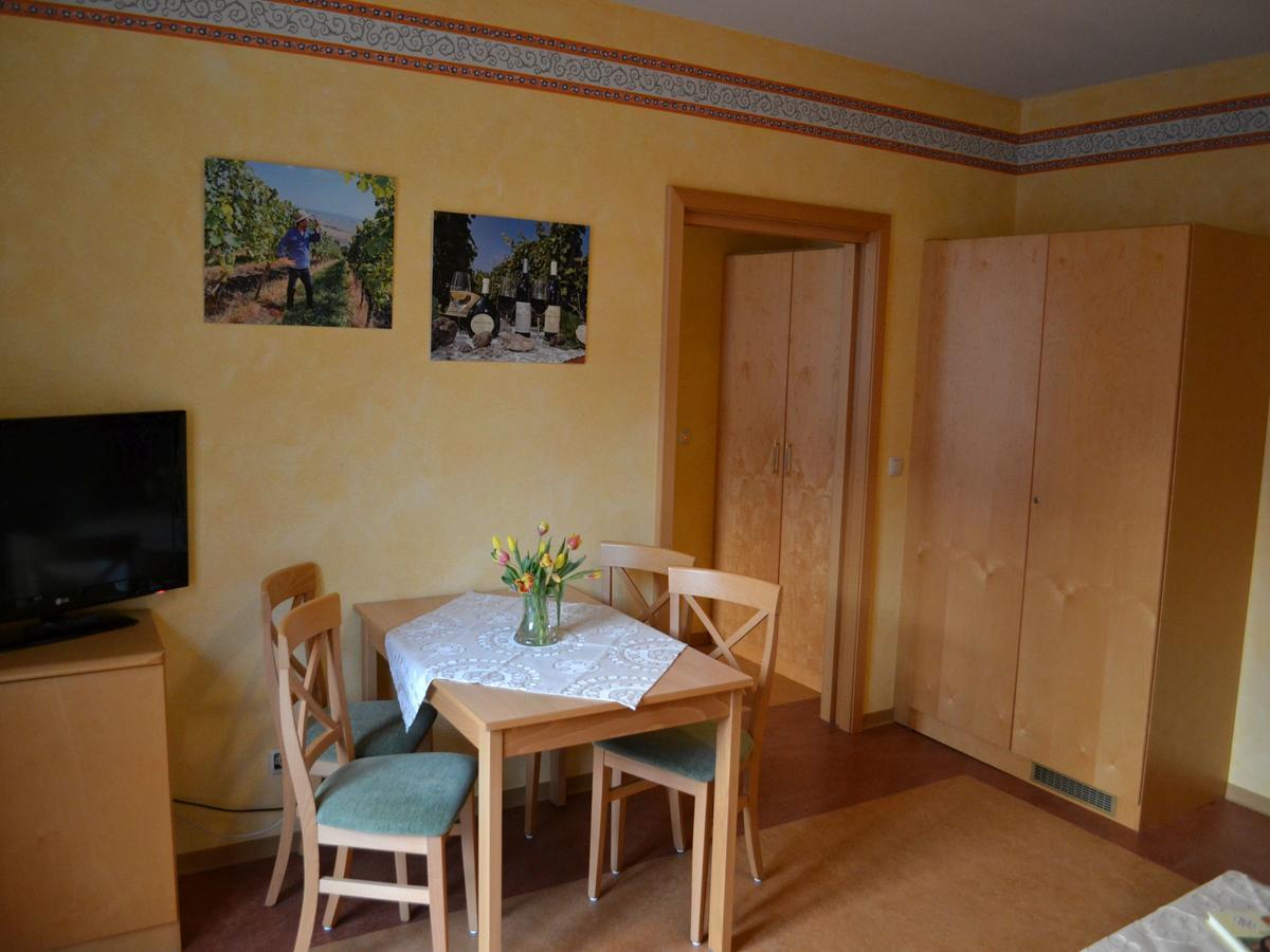 Hotel-Gasthof Rotes Ross Markt Einersheim 외부 사진